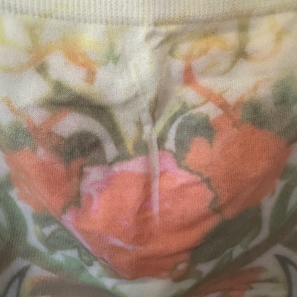 Floral Graphic Leggings - Picture 4 of 10